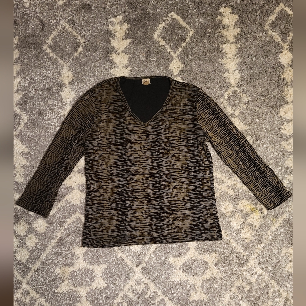 Black and Gold V-Neck Zebra Print Top